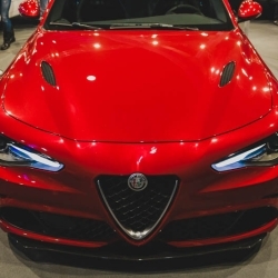 Alfa Romeo Giulia: Potvrđena motorizacija?